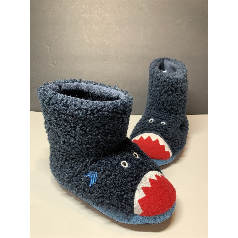 Totes Toasties Kids Shark Slippers Blue Booties Sz 11-12 Warm Cozy Casual Home